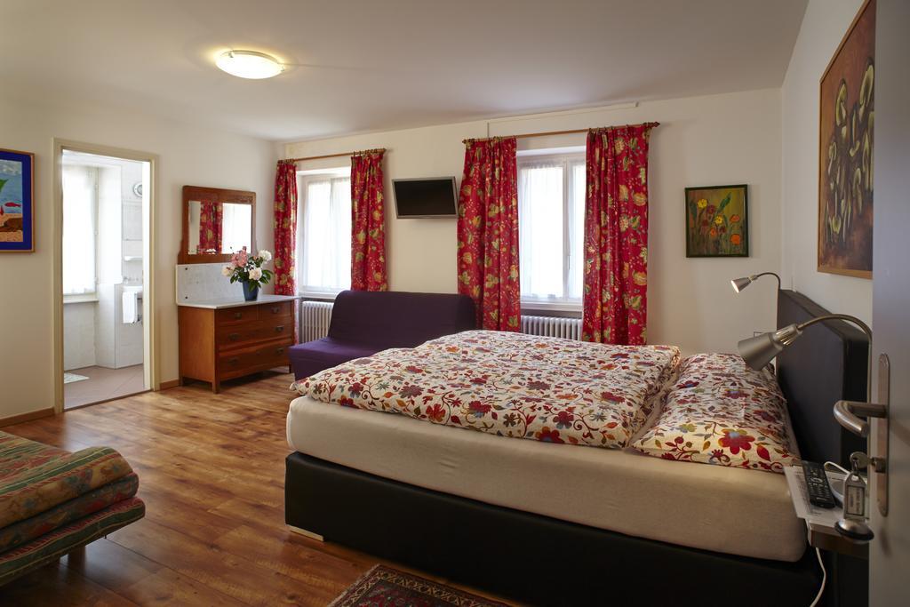 Hotel Defanti 2*
